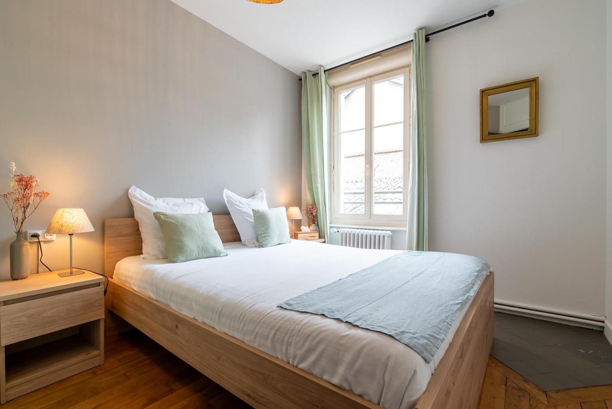 Mon Appart'Hotel - Gare De Limoges - Appartement Familial - Parking En Supp Bagian luar foto